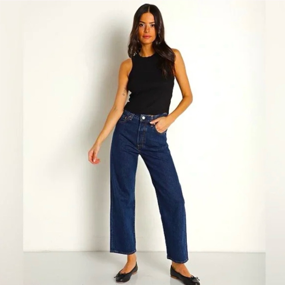 EUC RARE Levi’s Ribcage Straight Ankle Women's Jeans Premium Denim 27 X 27